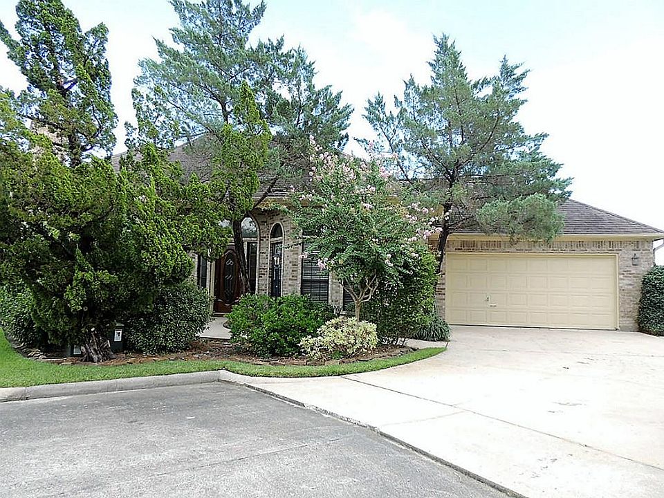 1st image of 2509 1/2 Stonehedge Dr