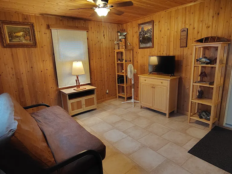 Paramount Dr — Photo 15