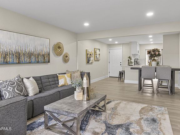 5th image of 3828 N 32nd St Unit 130