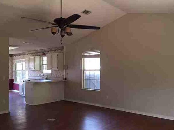 3rd image of 4694 Magnolia Hill Ct