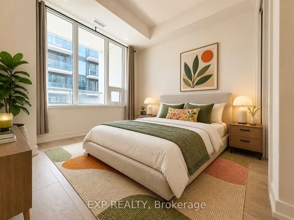 212 King William St #1207, Hamilton, ON L8R 1B1