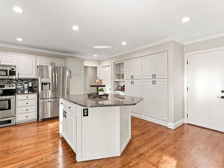 4336 Fox Creek Dr #1 — Photo 13