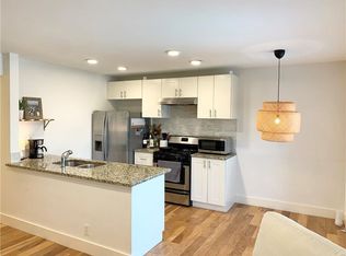 5820 Berkman Dr APT 205, Austin, TX 78723