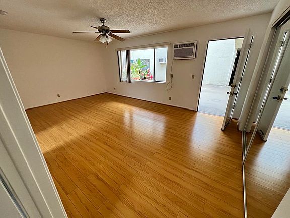 4th image of 3671 Veteran Ave APT 3