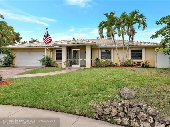 16810 Harbor Ct, Weston, FL 33326