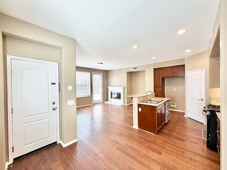 28853 Sarasota Way — Photo 10