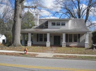 622 N Main St, Louisburg, NC 27549