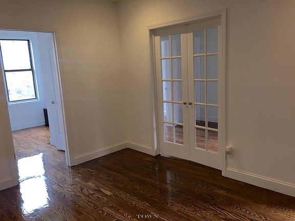 2nd image of 470 W 165th St APT 52