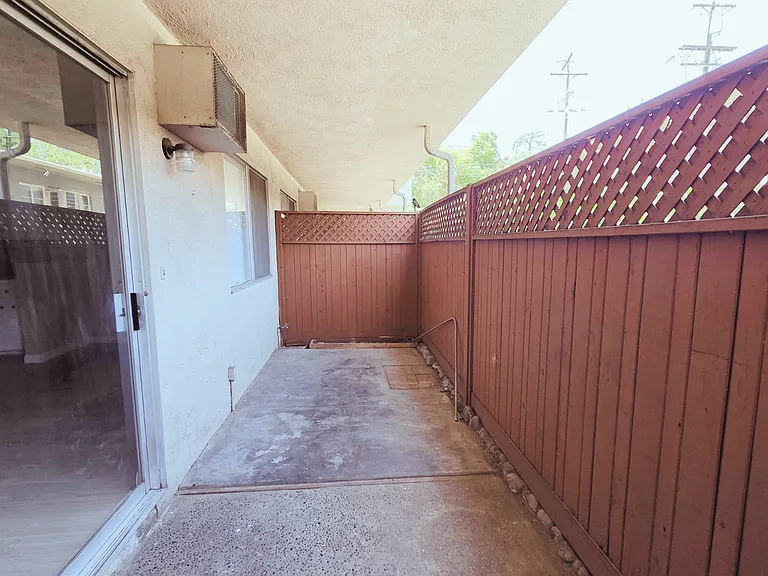 1815 Fremont Ave — Photo 19