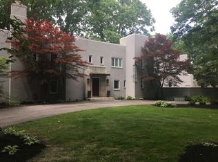 29829 E River Rd, Perrysburg, OH 43551