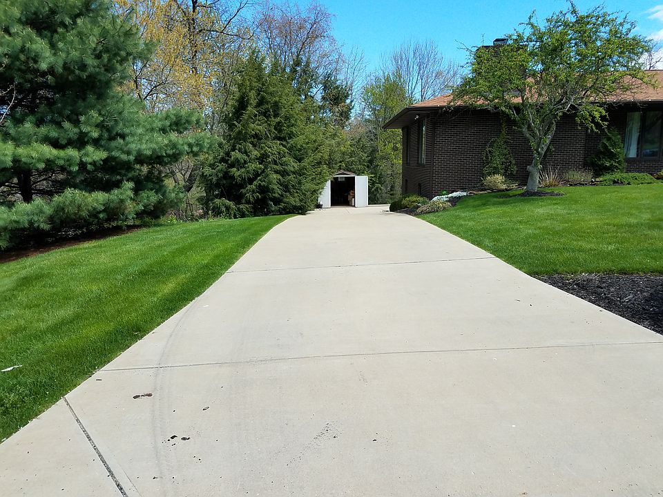 101 Radcliff Dr, Aliquippa, PA 15001 Zillow