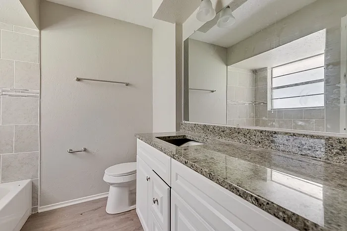 408 Town North Dr — Photo 13