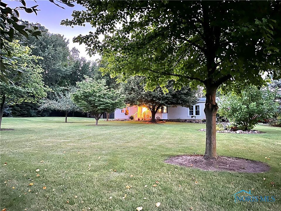 1032 E Madison St, Gibsonburg, OH 43431 Zillow