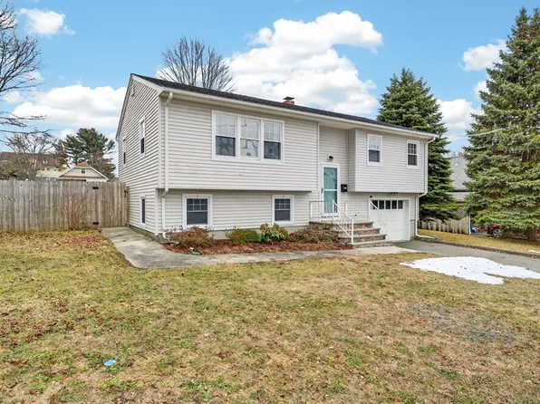 25 Morton St, Fairhaven, MA 02719