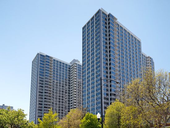 4250 N Marine Dr APT 2726, Chicago, IL 60613