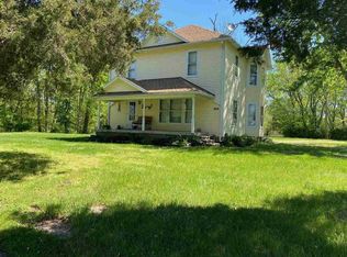 2616 S McCullough Pl, West Terre Haute, IN 47885