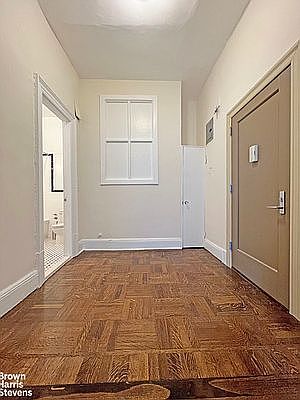 2nd image of 247 W 72nd St #3FW