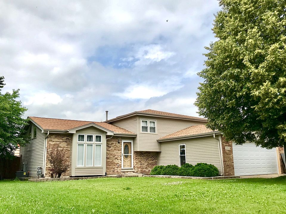 1st image of 2512 Waterford Dr