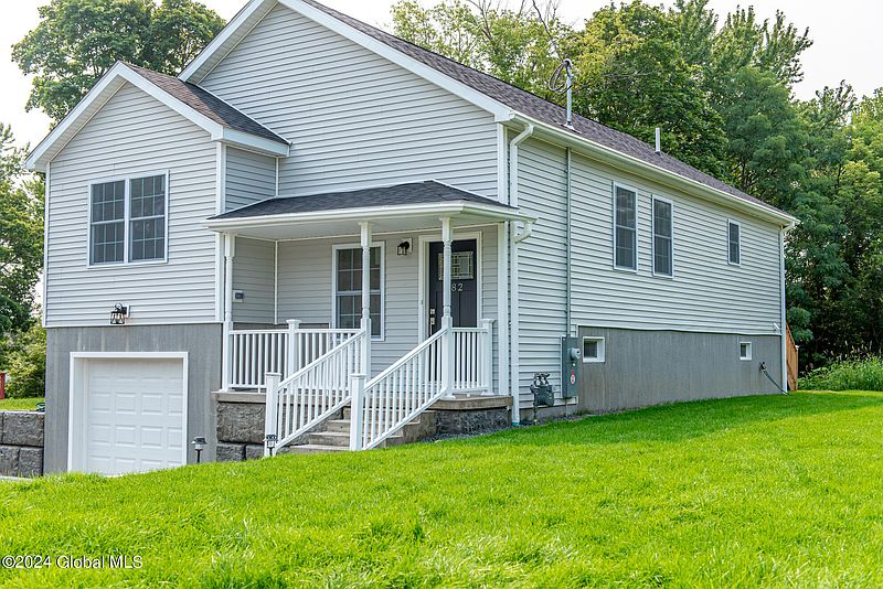 2nd image of 582 Boght Road
