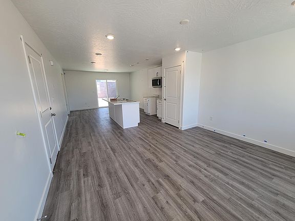 3rd image of 3530 E Stillwater Ln #4026