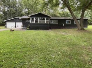 8271 S Sechlerville Rd, Hixton, WI 54635