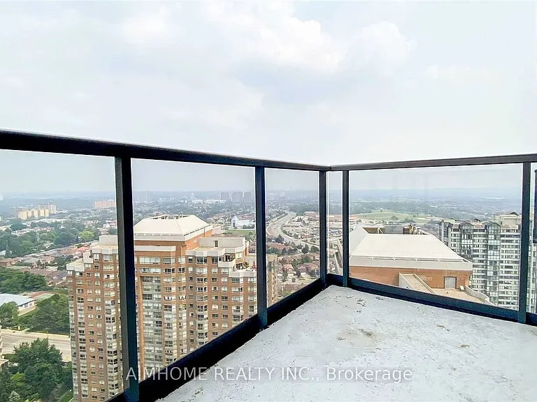 330 Burnhamthorpe Rd W #2907 — Photo 18