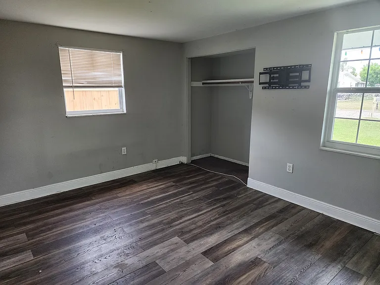 4627 Orlando Cir — Photo 4