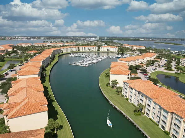 34 Harbour Isle Drive W #ph06, Fort Pierce, FL 34949