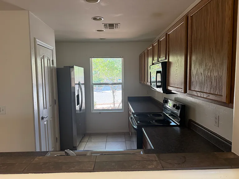 8051 E Judicial St — Photo 4