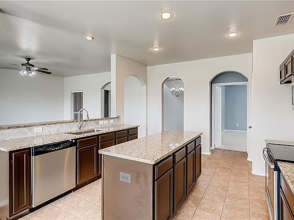 5th image of 2416 Gutierrez Dr