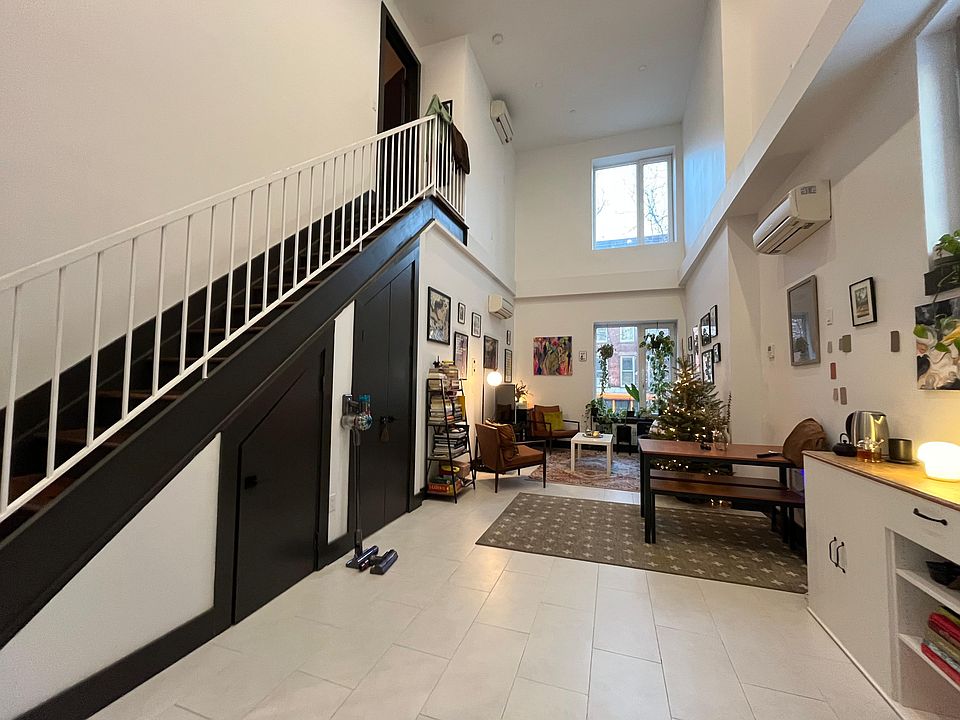 1st image of 118 Tompkins Ave #14