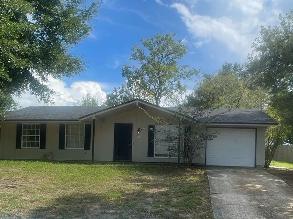 1st image of 571 N Gloria Dr