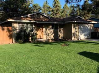 903 SE Polaris Ct, Bend, OR 97702