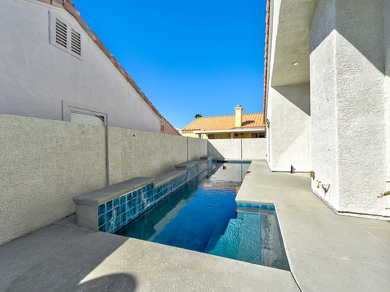 5049 Forest Oaks Dr — Photo 46