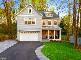 916 Waterview Dr, Crownsville, MD 21032