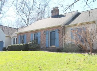 114 Bentley Ln, Lancaster, PA