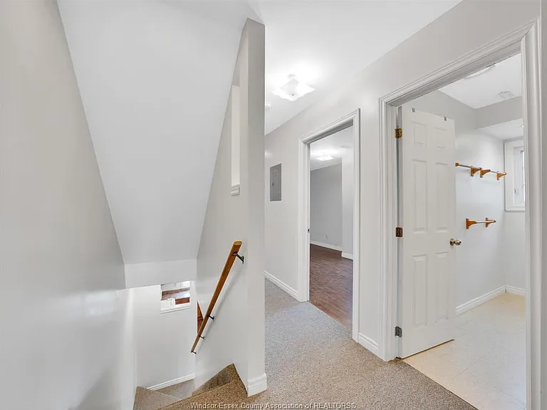 2929 Donnelly St — Photo 15
