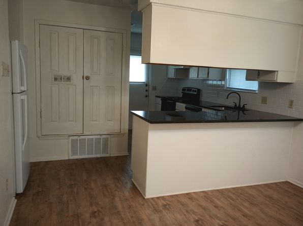 1405 Chapelwood Dr