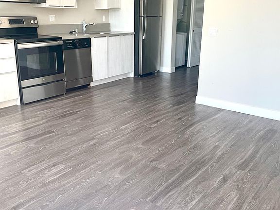 3rd image of 11246 Otsego St APT 312