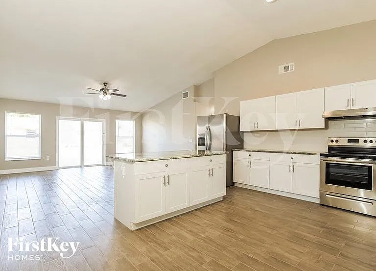 448 Bar Ct — Photo 6