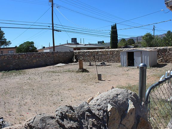 3rd image of 4820 Tetons Dr