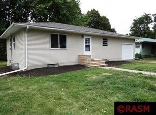 102 Park Ave S, Vernon Center, MN 56090
