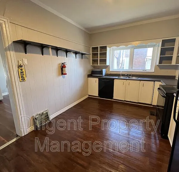 265 Sherbrooke St — Photo 8