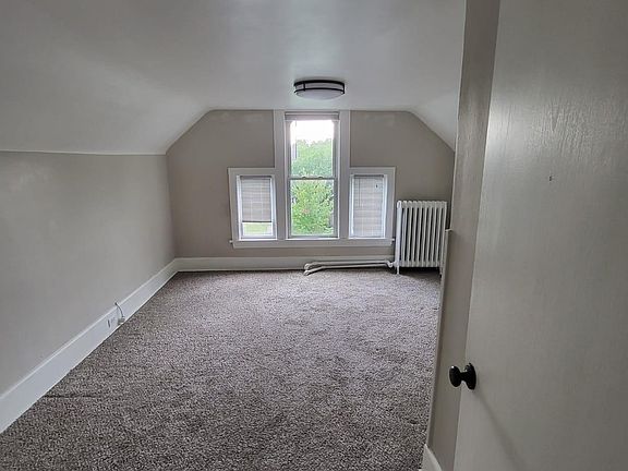 5th image of 3427 Nicollet Ave APT 4