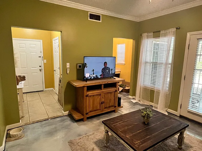 1103 Walden Park Dr #1103 — Photo 2