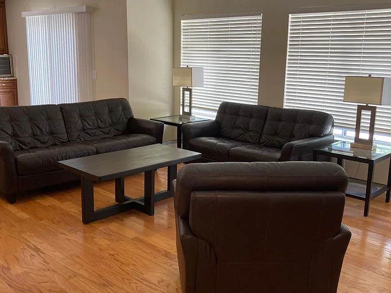 7507 Graystone Dr — Photo 12
