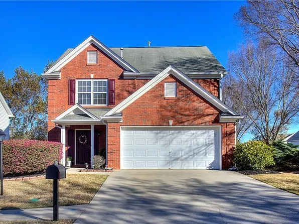 1011 Winding Down Way, Grayson, GA 30017