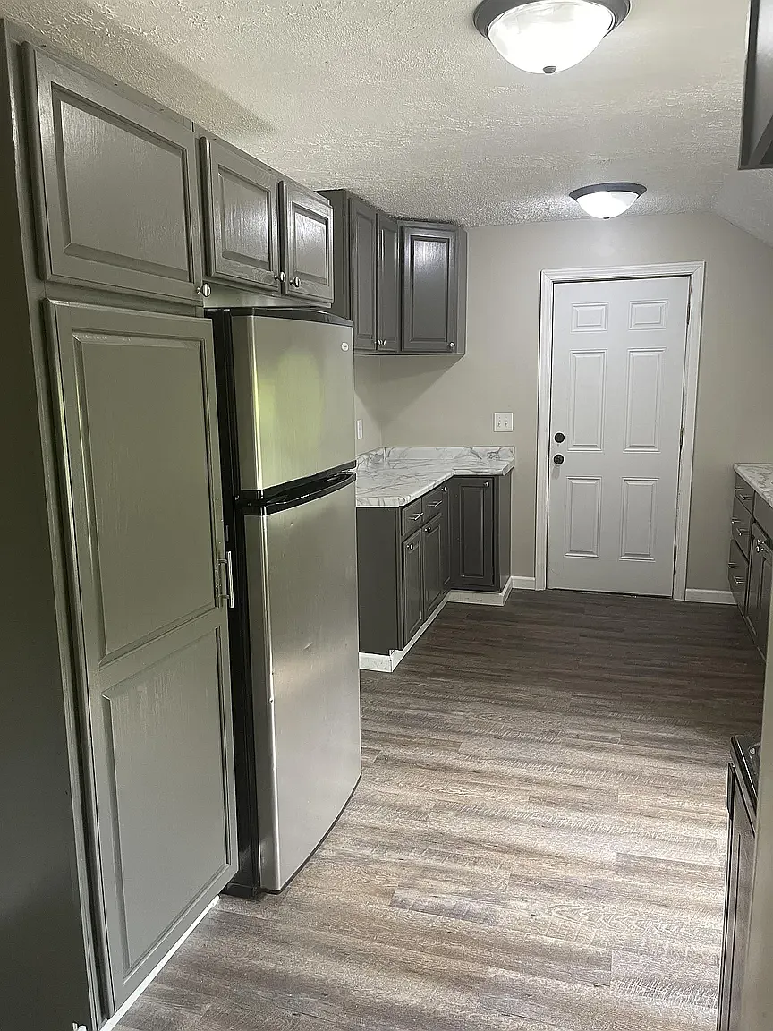 2 bed, 850 sqft, $1,150 — Photo 1