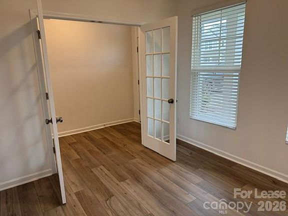 4th image of 2174 Clifton Rd