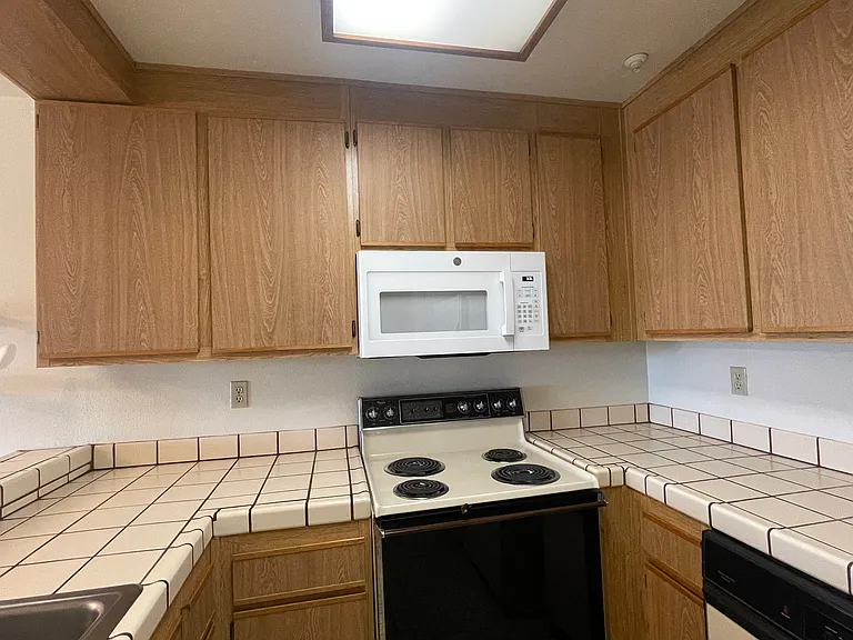 1201 Alta Vista Dr #206 — Photo 9